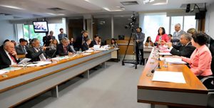 FENASERA participa de audiência pública no Senado Federal